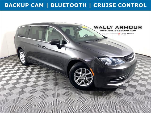 2017 Chrysler Pacifica LX 2017 Chrysler Pacifica LX