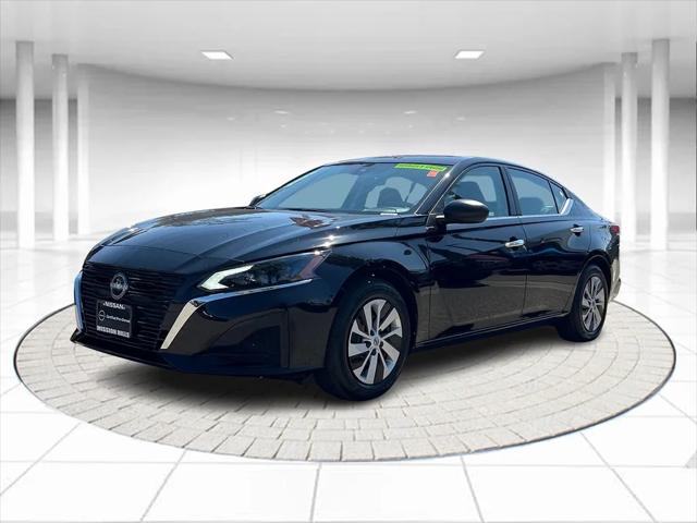 2025 Nissan Altima S FWD