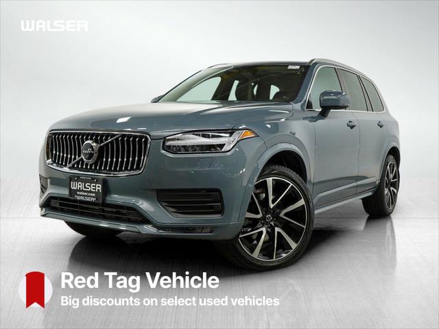 2022 Volvo XC90 T6 Momentum 7 Passenger