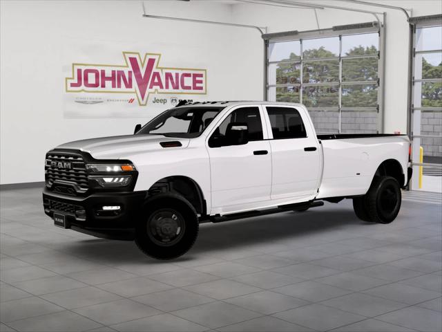 2026 RAM Ram 3500 RAM 3500 TRADESMAN CREW CAB 4X4 8 BOX