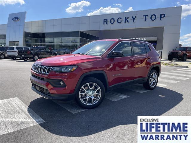 2024 Jeep Compass Latitude Lux FWD