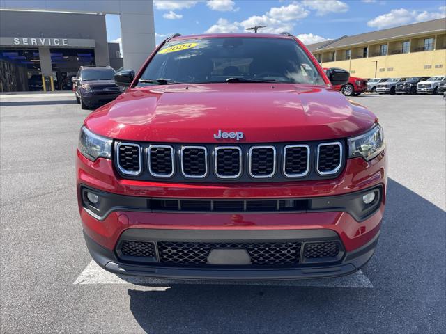 2024 Jeep Compass Latitude Lux FWD
