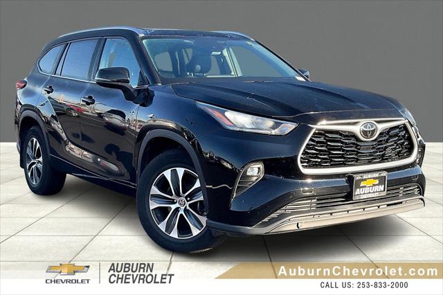 2020 Toyota Highlander XLE 2020 Toyota Highlander XLE