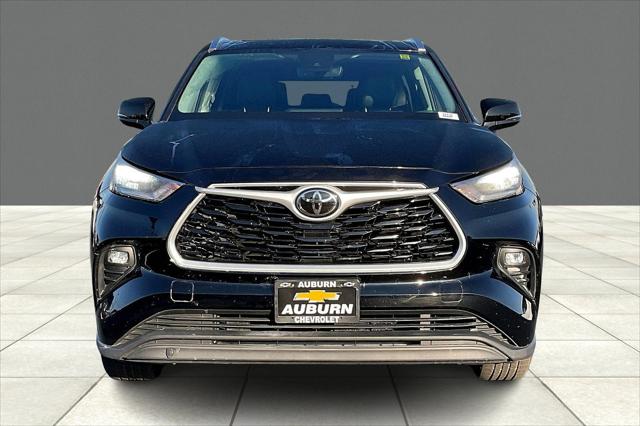 2020 Toyota Highlander XLE 2020 Toyota Highlander XLE