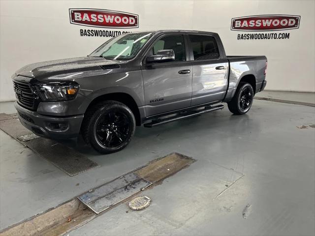 2020 RAM 1500 Big Horn Crew Cab 4x4 57 Box