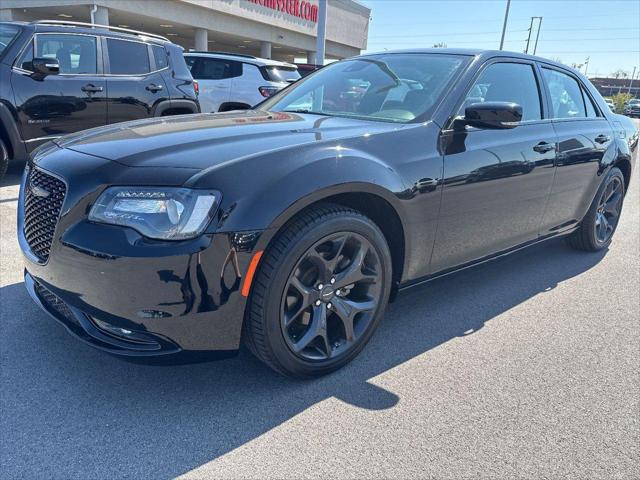 2022 Chrysler 300 S 2022 Chrysler 300 S
