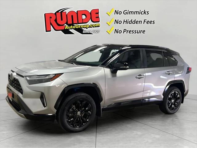 2022 Toyota RAV4 Hybrid XSE 2022 Toyota RAV4 Hybrid XSE