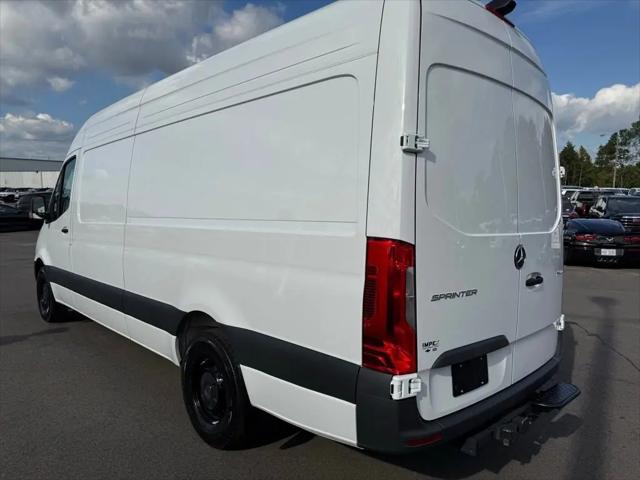 2025 Mercedes-Benz Sprinter 2500 High Roof 4-Cyl Diesel