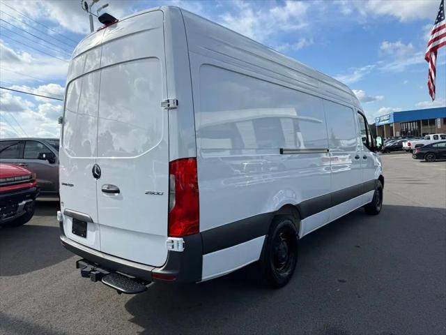 2025 Mercedes-Benz Sprinter 2500 High Roof 4-Cyl Diesel