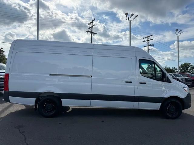 2025 Mercedes-Benz Sprinter 2500 High Roof 4-Cyl Diesel