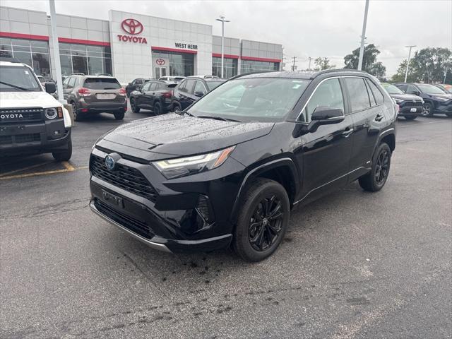 2024 Toyota RAV4 Hybrid SE