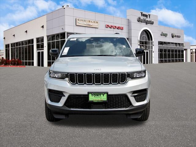 2025 Jeep Grand Cherokee GRAND CHEROKEE LAREDO X 4X2