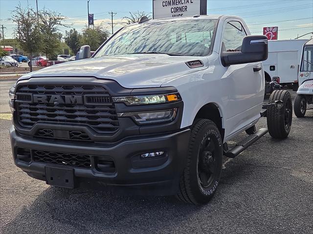 2025 RAM 3500 Tradesman Regular Cab 4x2 8 Box