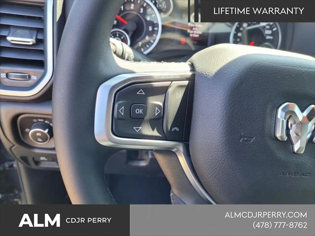 2026 Ram 1500 Big Horn Crew Cab 4x4 57 Box