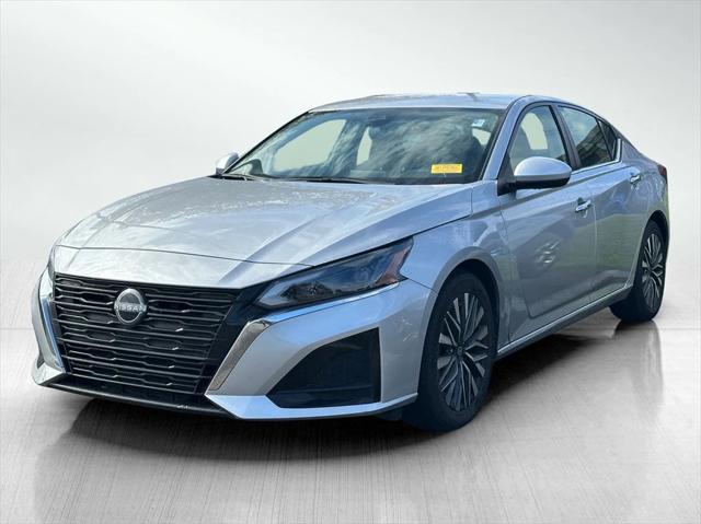 2023 Nissan Altima SV FWD
