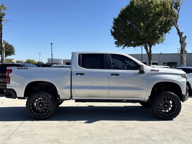 2022 Chevrolet Silverado 1500 LTD 4WD Crew Cab Short Bed LT Trail Boss 2022 Chevrolet Silverado 1500 LTD 4WD Crew Cab Short Bed LT Trail Boss