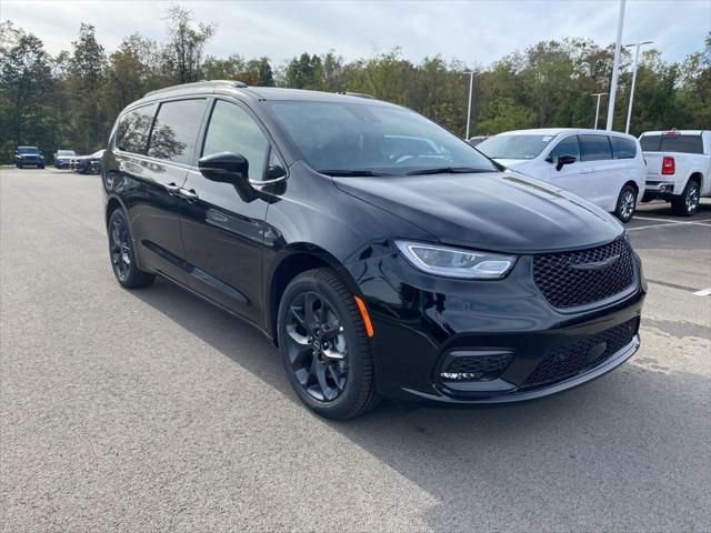 2026 Chrysler Pacifica PACIFICA LIMITED AWD