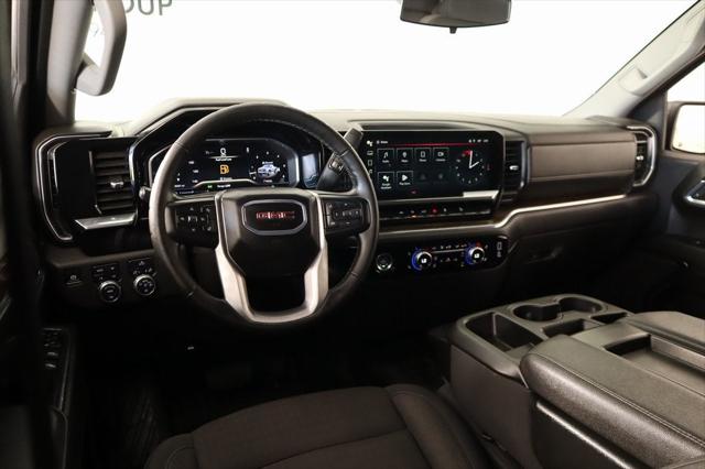 2024 GMC Sierra 1500 4WD Crew Cab Short Box Elevation with 3SB