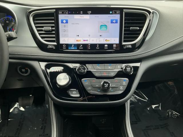 2026 Chrysler Pacifica Limited AWD