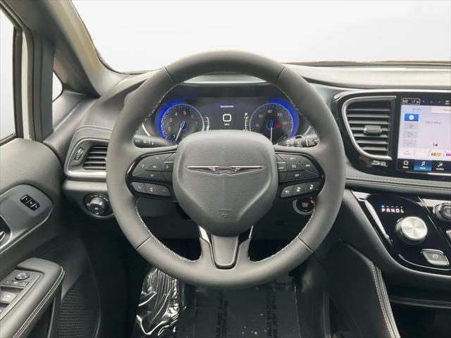 2026 Chrysler Pacifica Limited AWD