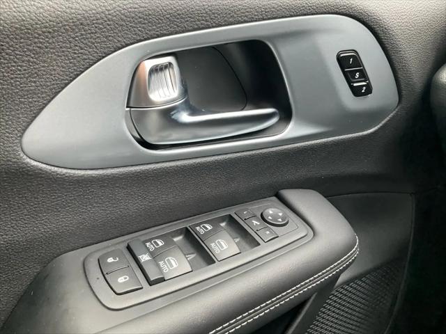2026 Chrysler Pacifica Limited AWD