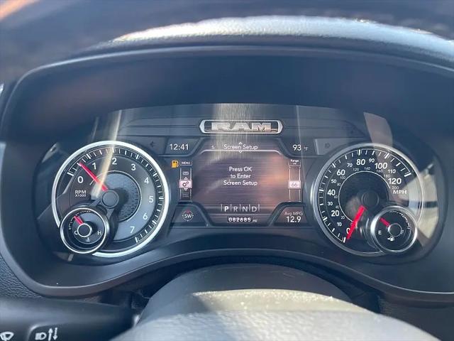 2019 Ram 1500 Big Horn/Lone Star Crew Cab 4x4 5'7" Box