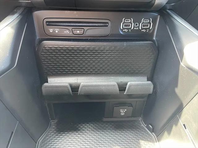 2019 Ram 1500 Big Horn/Lone Star Crew Cab 4x4 5'7" Box
