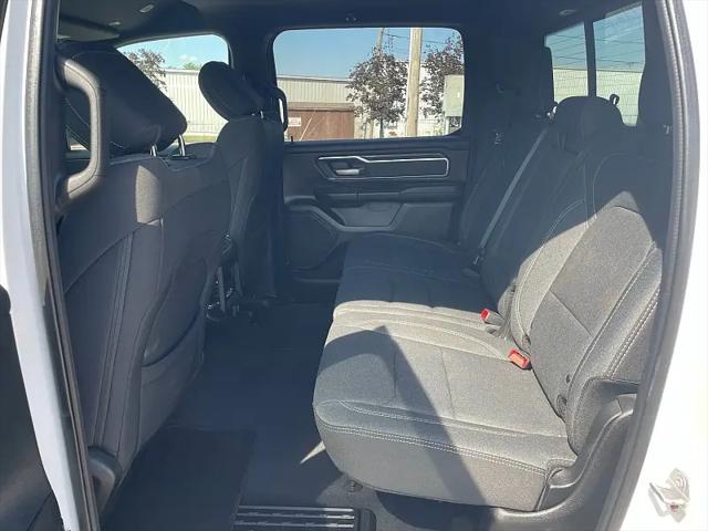 2019 Ram 1500 Big Horn/Lone Star Crew Cab 4x4 5'7" Box