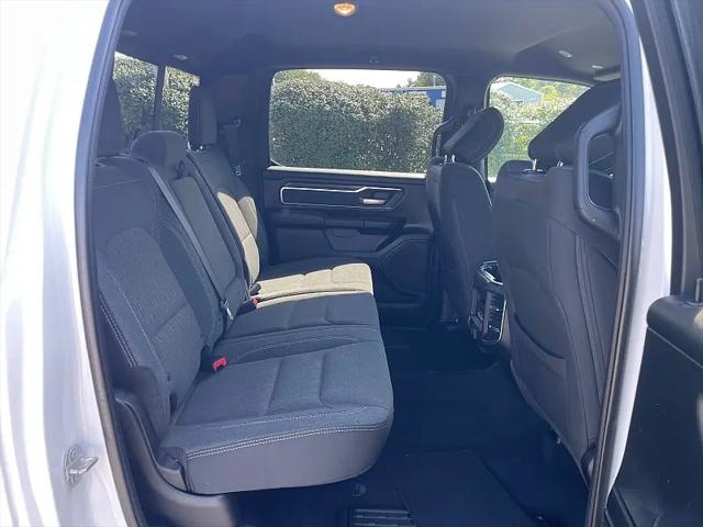 2019 Ram 1500 Big Horn/Lone Star Crew Cab 4x4 5'7" Box