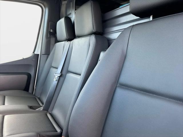 2026 Mercedes-Benz Sprinter 2500 Standard Roof 4-Cyl Diesel