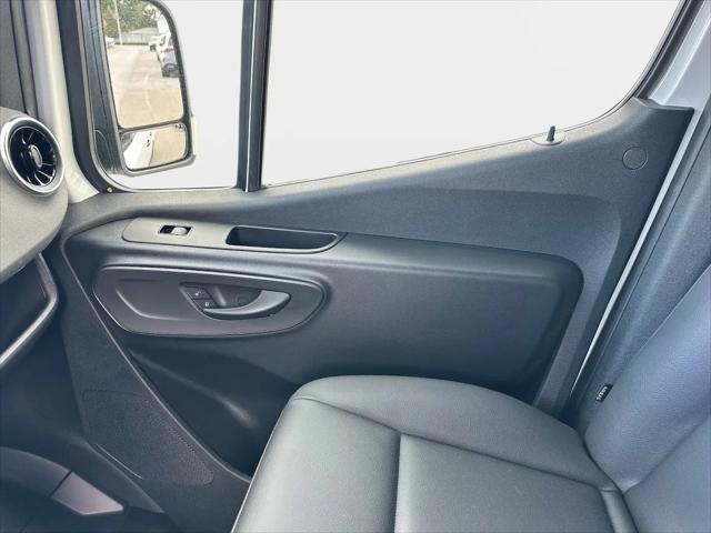 2026 Mercedes-Benz Sprinter 2500 Standard Roof 4-Cyl Diesel
