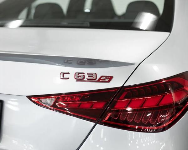 2024 Mercedes-Benz AMG C 63 S E Performance