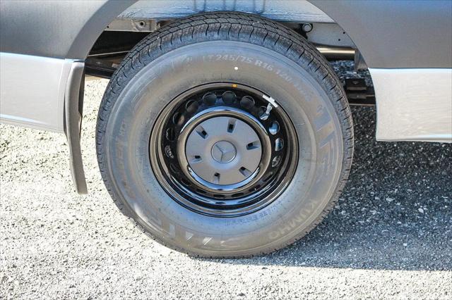 2025 Mercedes-Benz Sprinter 2500 Standard Roof 4-Cyl Diesel HO Select