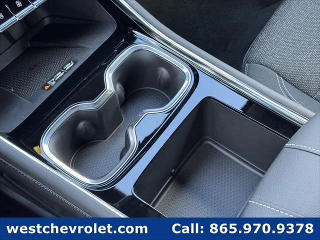 2026 Chevrolet Traverse FWD LT