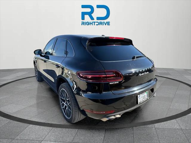 2018 Porsche Macan Turbo