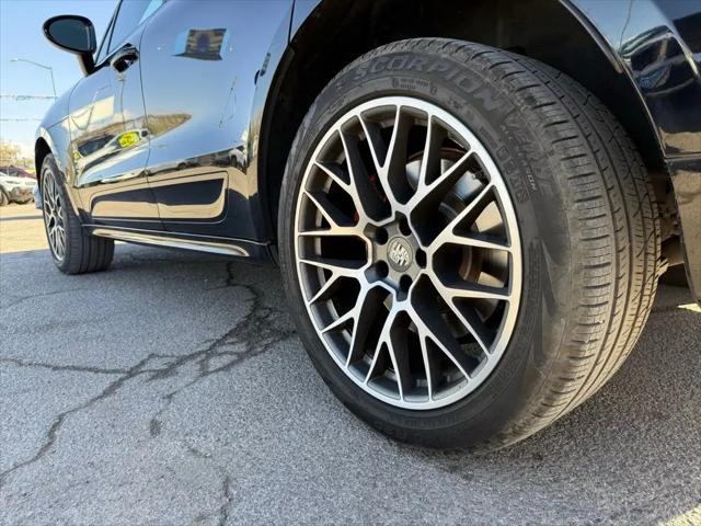 2018 Porsche Macan Turbo