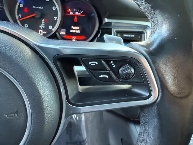 2018 Porsche Macan Turbo