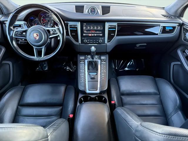2018 Porsche Macan Turbo