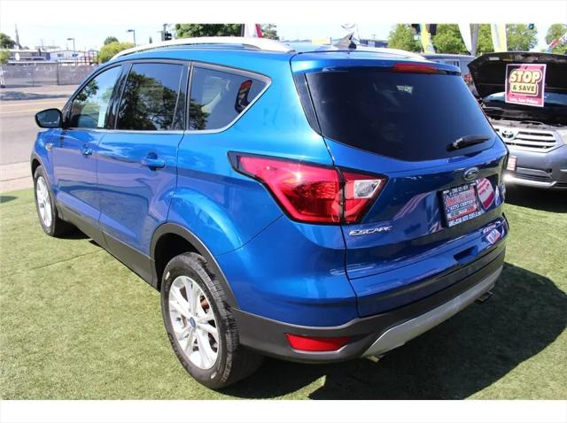 2019 Ford Escape SE