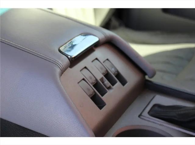 2004 Lincoln Navigator Luxury