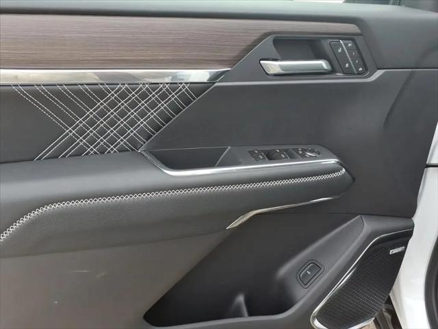 2026 GMC Acadia Denali AWD