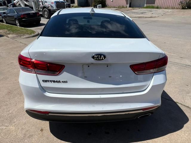 2017 Kia Optima LX