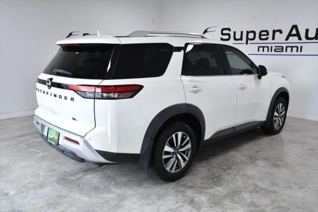 2022 Nissan Pathfinder SL 2WD