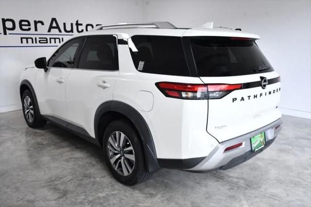 2022 Nissan Pathfinder SL 2WD