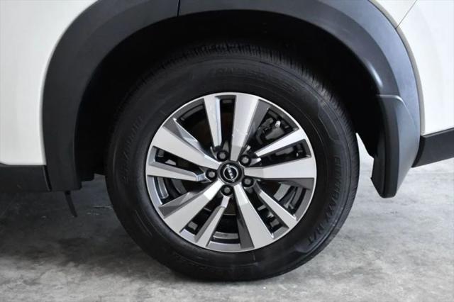 2022 Nissan Pathfinder SL 2WD