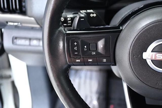 2022 Nissan Pathfinder SL 2WD