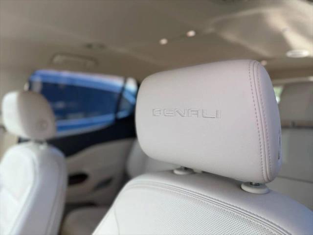 2020 GMC Acadia FWD Denali