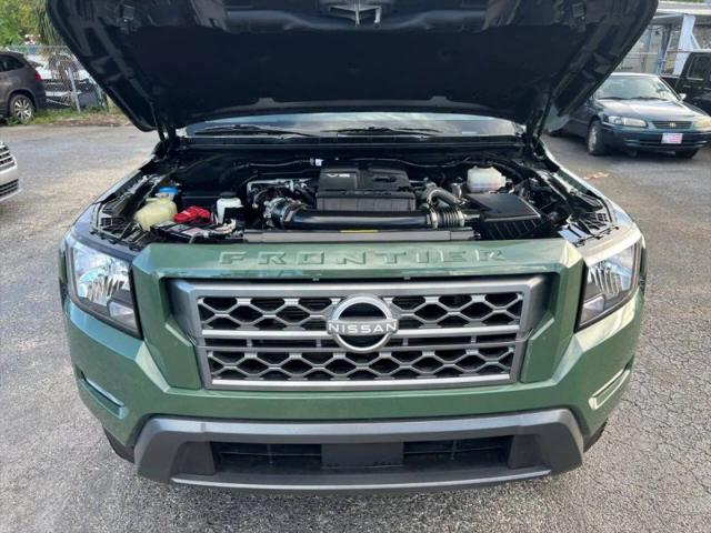 2023 Nissan Frontier Crew Cab SV 4x2