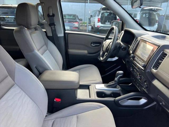 2023 Nissan Frontier Crew Cab SV 4x2