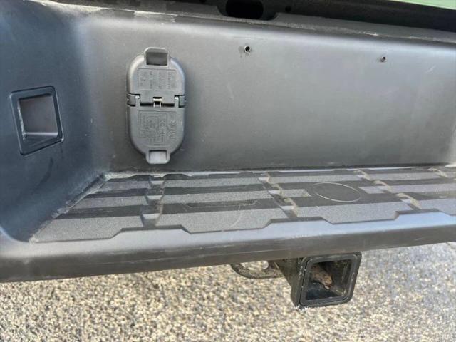 2023 Nissan Frontier Crew Cab SV 4x2